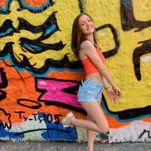 Meet your Posher, Lexi